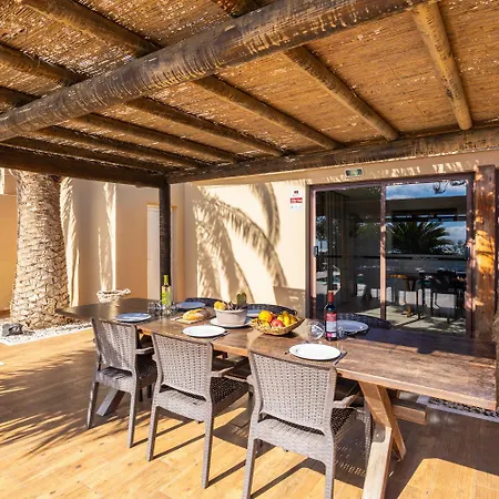 Santana Villa *